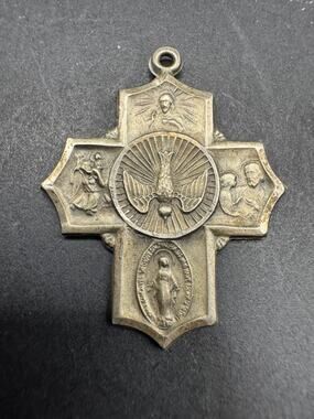 Vtg Regina 925 Sterling Silver Catholic Saint 4-Way Cross Medal Pendant 1.02"